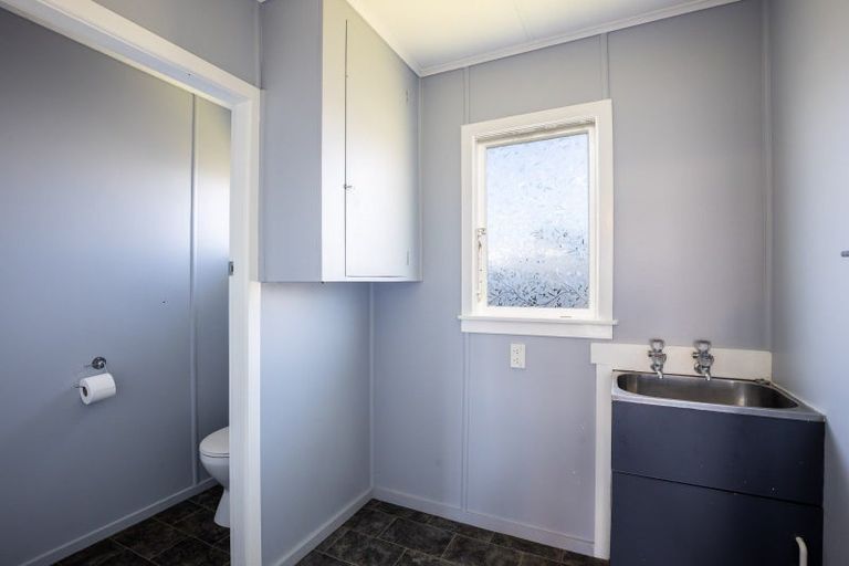 Photo of property in 131 Ngamotu Road, Spotswood, New Plymouth, 4310