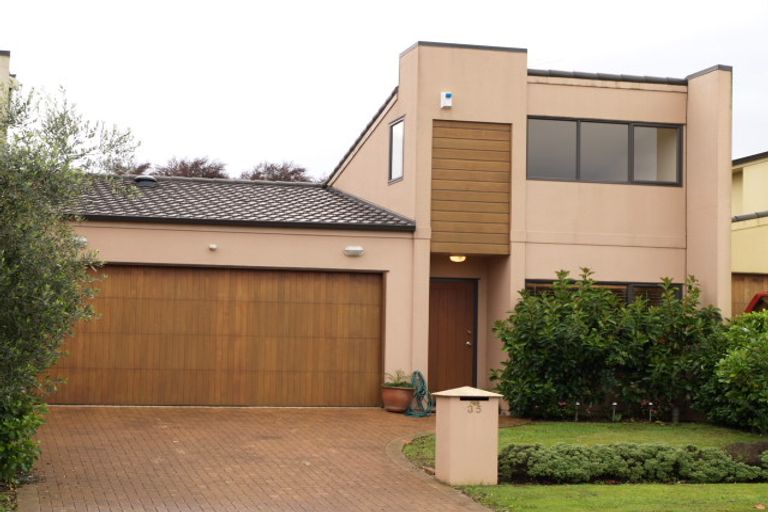 Photo of property in 35 Tiger Drive, Golflands, Auckland, 2013
