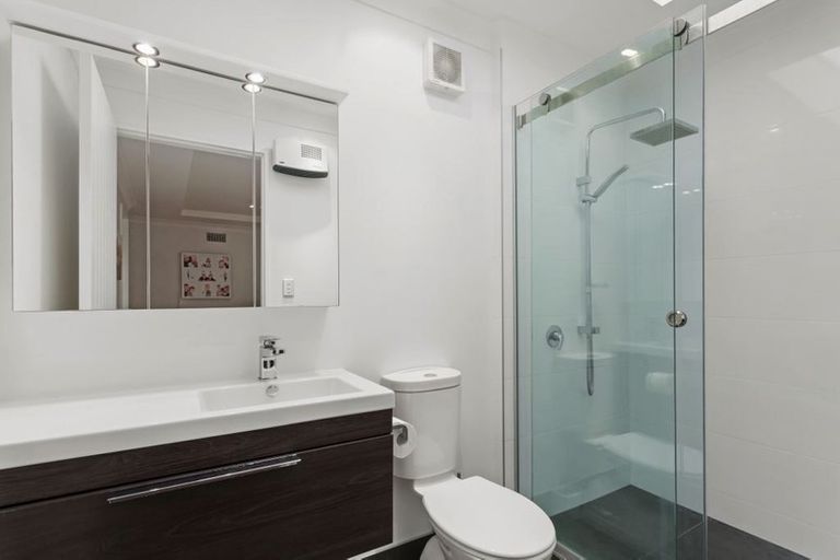 Photo of property in 29 Mcdougall Avenue, St Albans, Christchurch, 8014