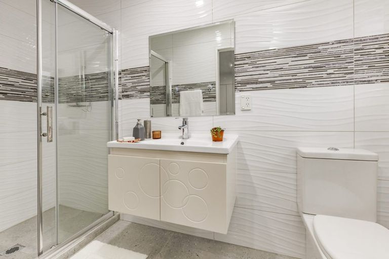 Photo of property in 35a Freyberg Avenue, Papatoetoe, Auckland, 2104