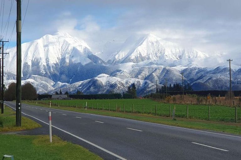 Photo of property in 5563 West Coast Road, Springfield, 7681