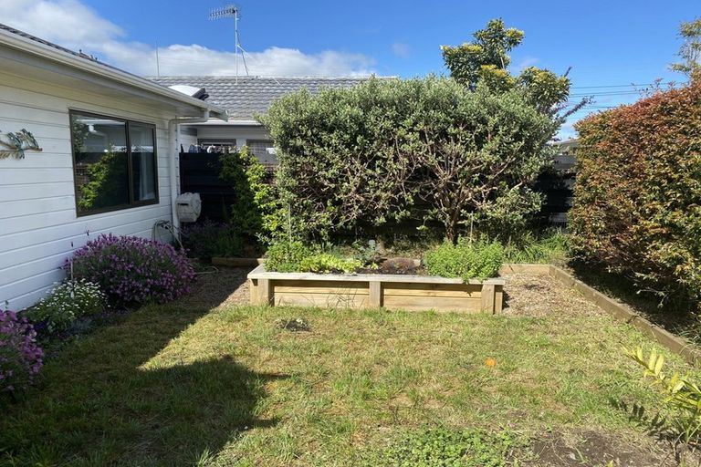 Photo of property in 2/11 Leander Street, Mount Maunganui, 3116