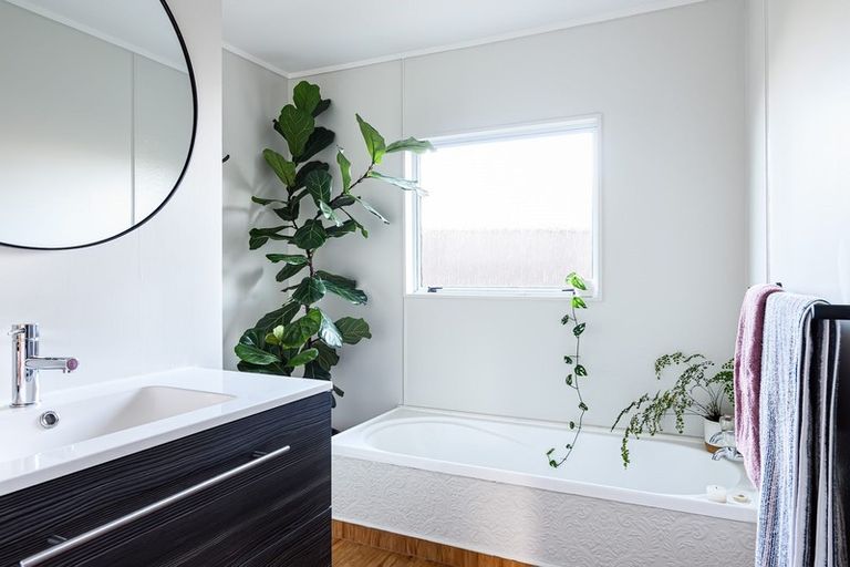 Photo of property in 32 Wharf Road, Riwaka, Motueka, 7198