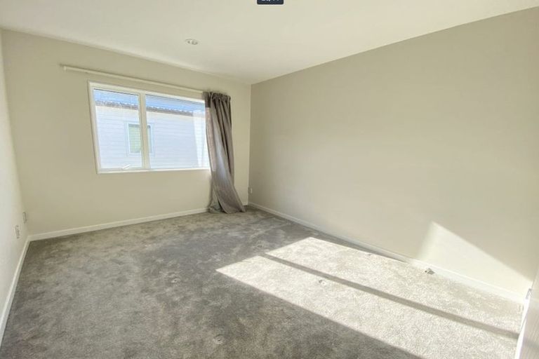 Photo of property in 43 Remuremu Street, Long Bay, Auckland, 0630