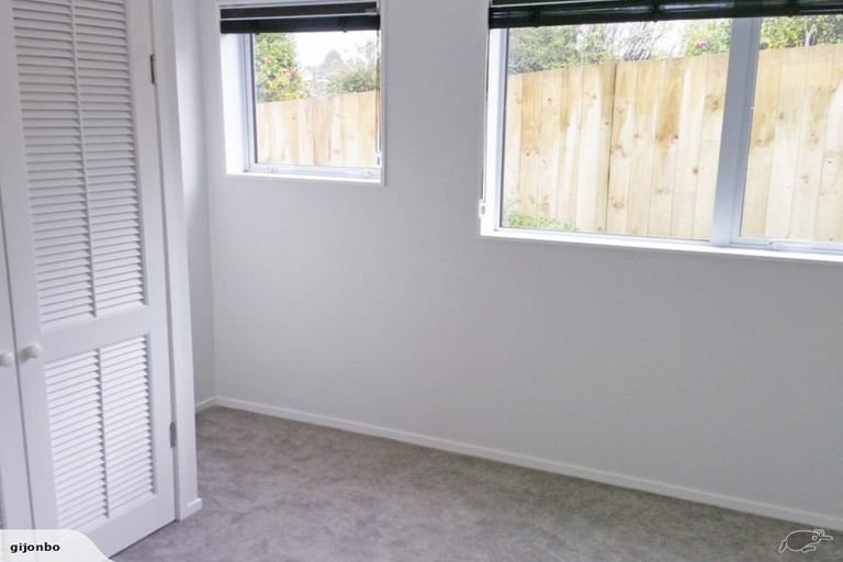 Photo of property in 12 Phillipa Place, Browns Bay, Auckland, 0630