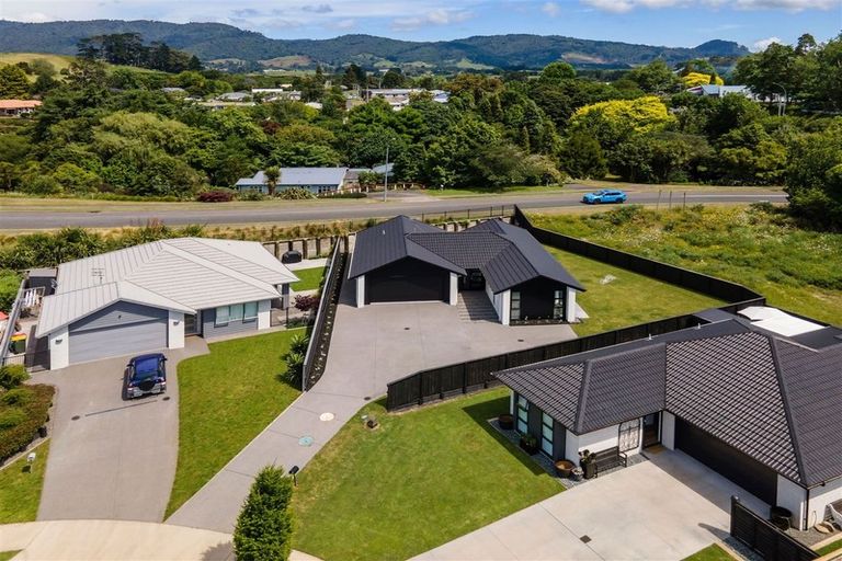 Photo of property in 9 Mural Drive, Katikati, 3129