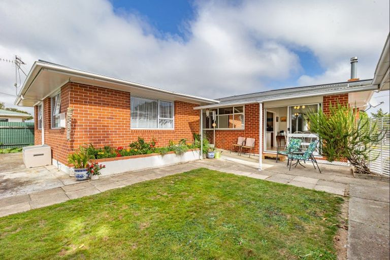 Photo of property in 20 Duke Street, Levin, 5510