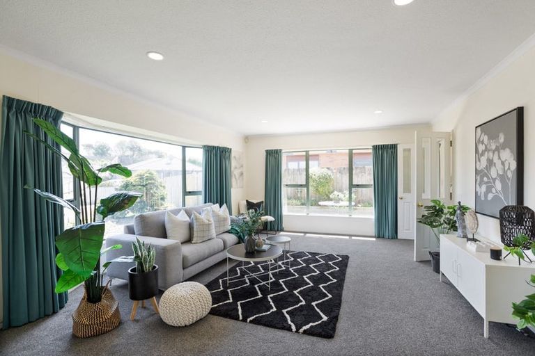 Photo of property in 6 Mistral Place, Paraparaumu Beach, Paraparaumu, 5032