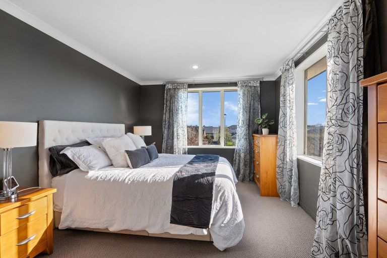 Photo of property in 17 Westpark Drive, Burnside, Christchurch, 8053