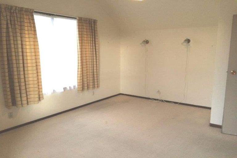 Photo of property in 53 Parkstone Avenue, Ilam, Christchurch, 8041