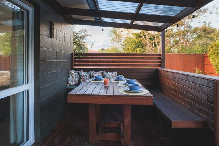 Photo of property in 19 Te Herekiekie Street, Turangi, 3334