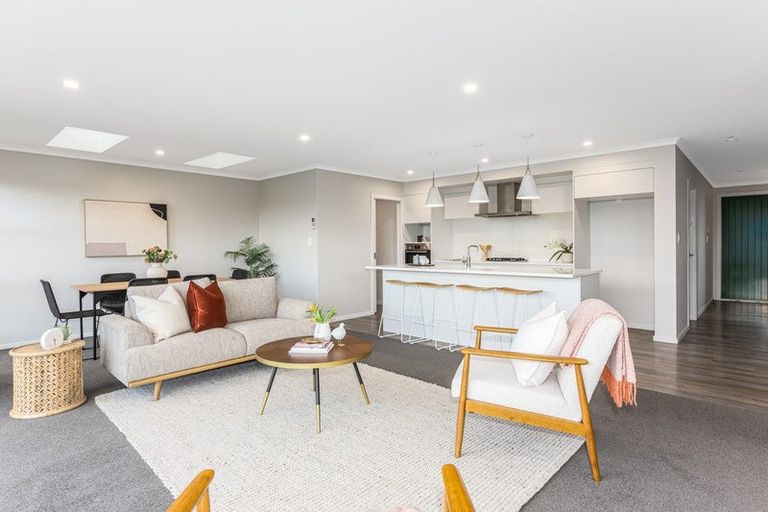 Photo of property in 18a Omaka Place, Aotea, Porirua, 5024