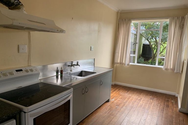 Photo of property in 1/182 Mornington Road, Kenmure, Dunedin, 9011