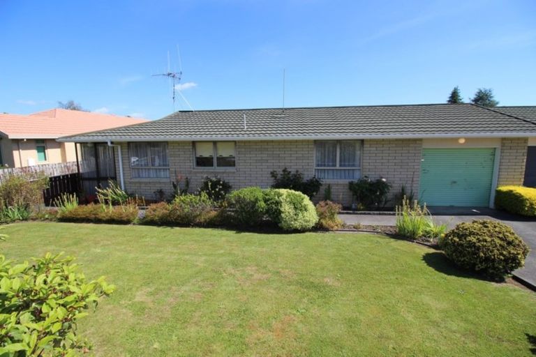 Photo of property in 13b Wanganui Road, Marton, 4710