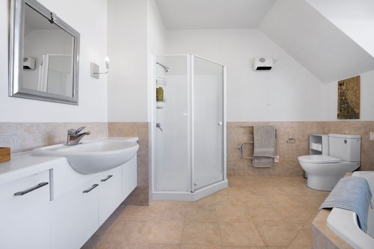 Photo of property in 1216a Arawa Street, Rotorua, 3010