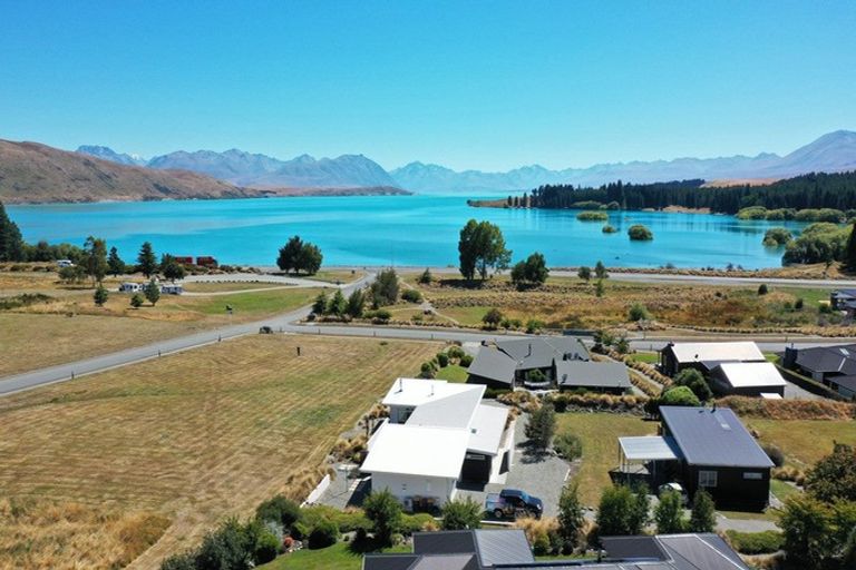 Photo of property in 12 Pollock Place, Lake Tekapo, 7999