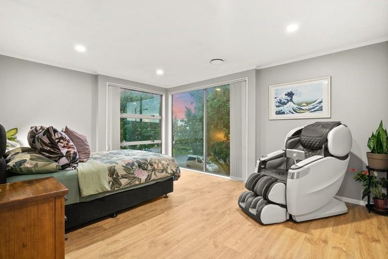 Photo of property in 6 Phar Lap Crescent, Takanini, 2112