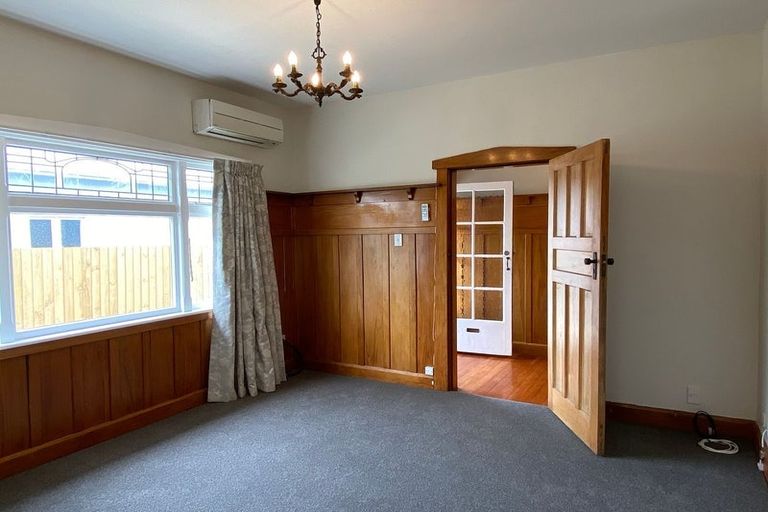 Photo of property in 8 Walsall Street, Addington, Christchurch, 8024