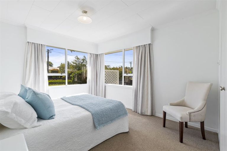 Photo of property in 44 Teesdale Street, Burnside, Christchurch, 8053
