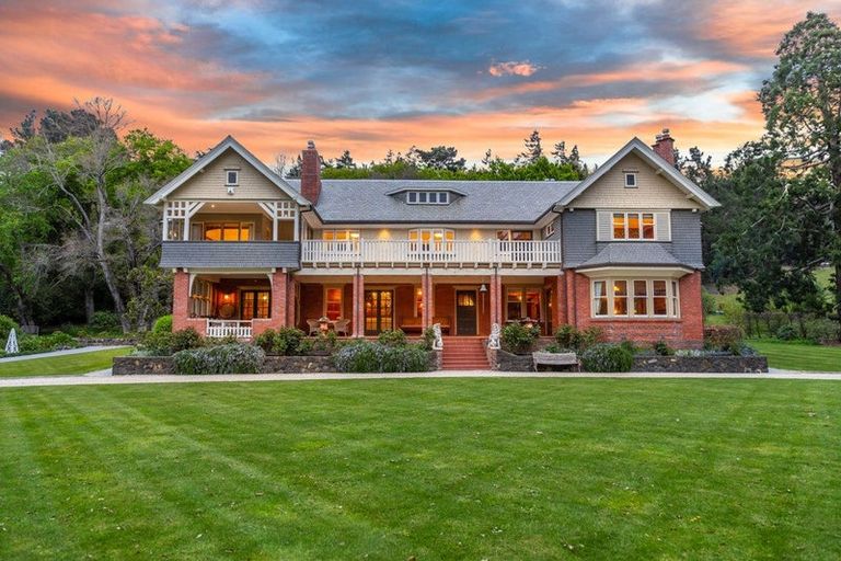 Photo of property in Racecourse Hill Homestead, 3979 West Coast Road, Darfield, 7571