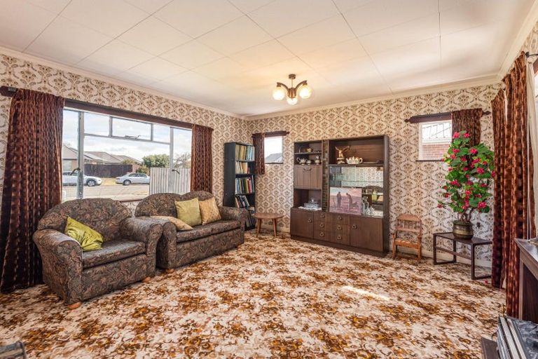 Photo of property in 74 Burwood Road, Burwood, Christchurch, 8083