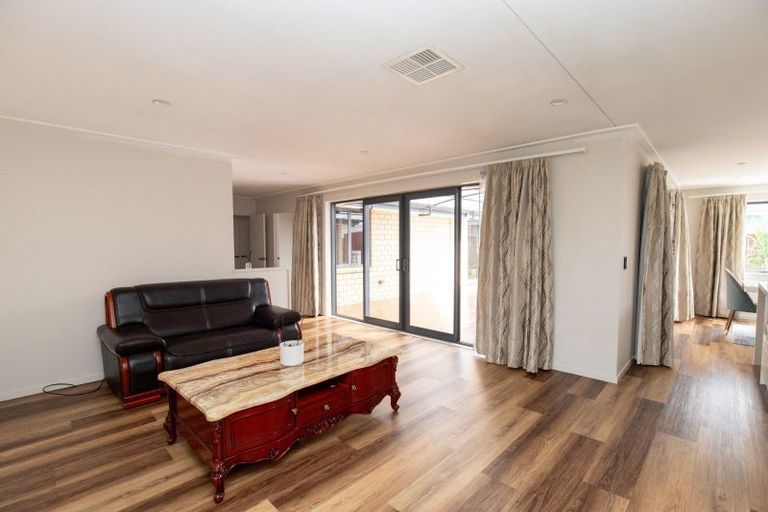 Photo of property in 27 Costello Drive, Ngatea, 3503