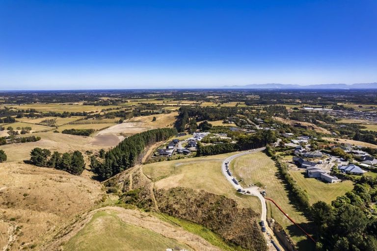 Photo of property in 12 Kahiwi Place, Kennedys Bush, 8025