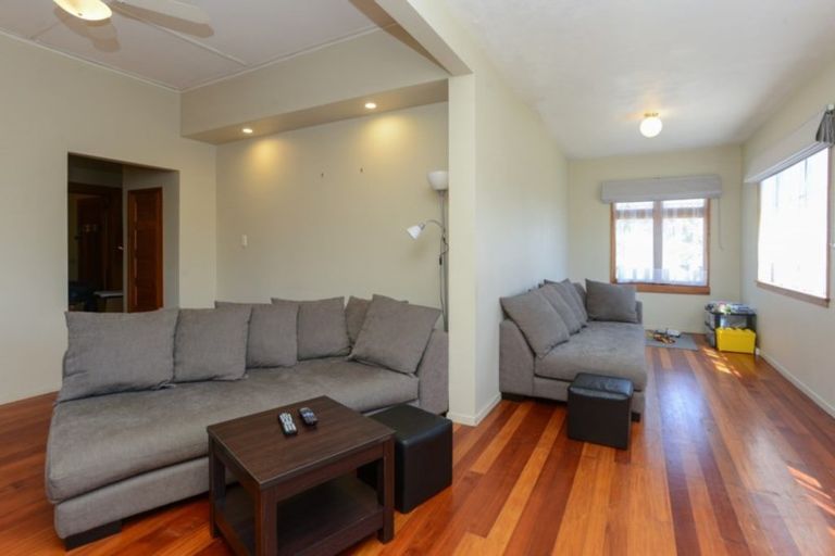 Photo of property in 219 Georges Drive, Napier South, Napier, 4110