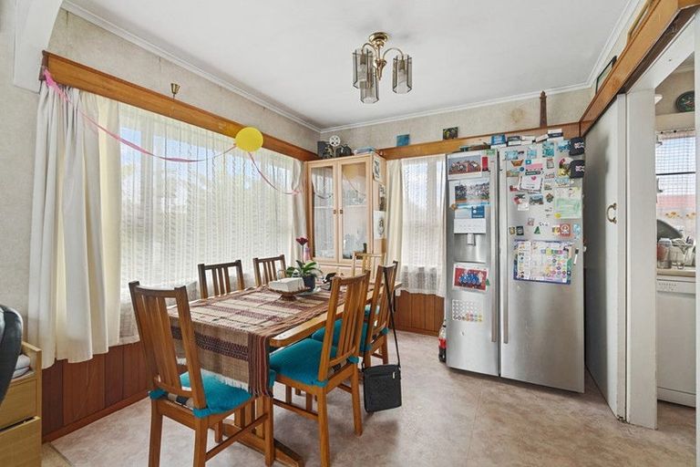 Photo of property in 64 Wedgwood Avenue, Mangere East, Auckland, 2024