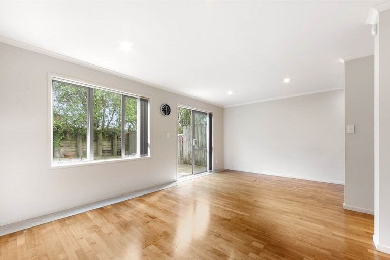 Photo of property in 28 Chapel Road, Flat Bush, Auckland, 2019