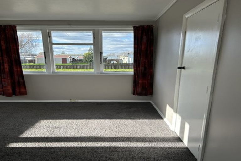 Photo of property in 26 Wilson Crescent, Highbury, Palmerston North, 4412