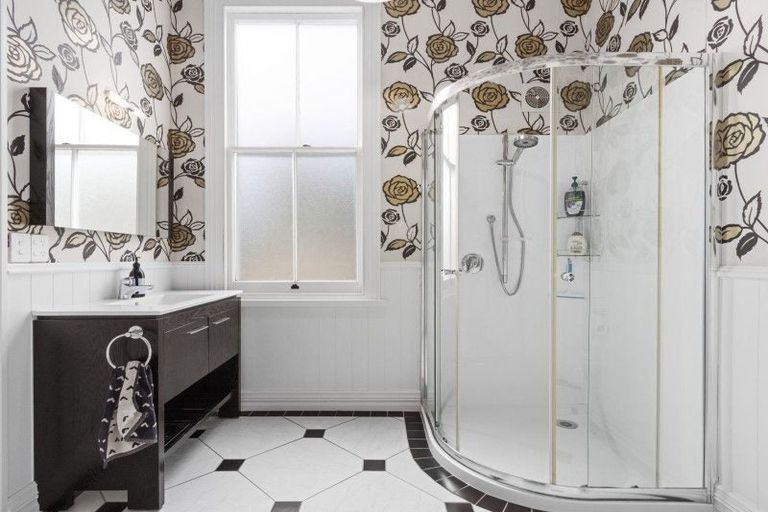 Photo of property in 11 Colenso Avenue, Hospital Hill, Napier, 4110