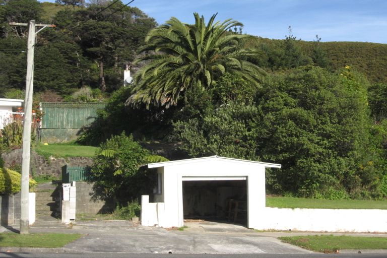 Photo of property in 244 Waddington Drive, Naenae, Lower Hutt, 5011