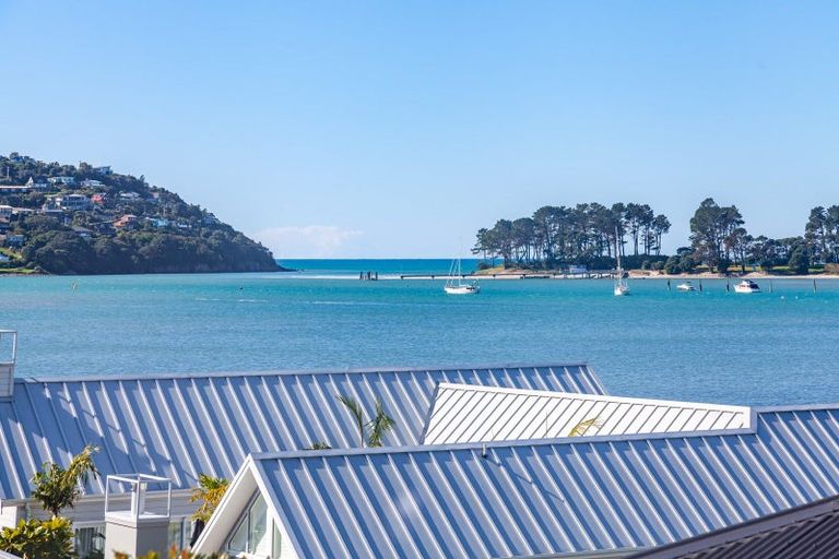 Photo of property in 194 Main Sh25 Road, Tairua, 3508