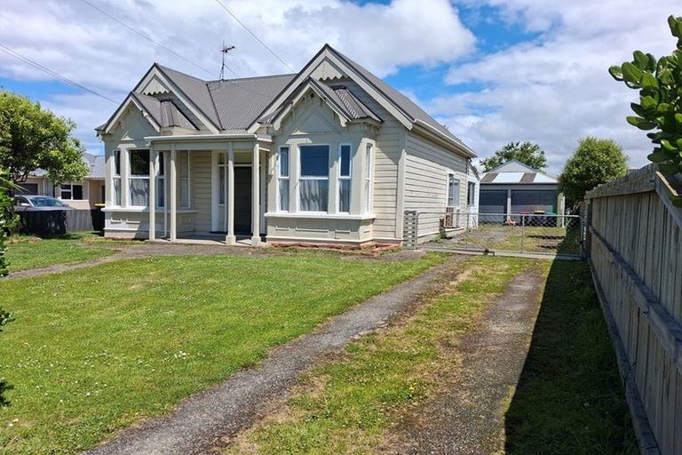 Photo of property in 34 Queens Drive, Saint Kilda, Dunedin, 9012