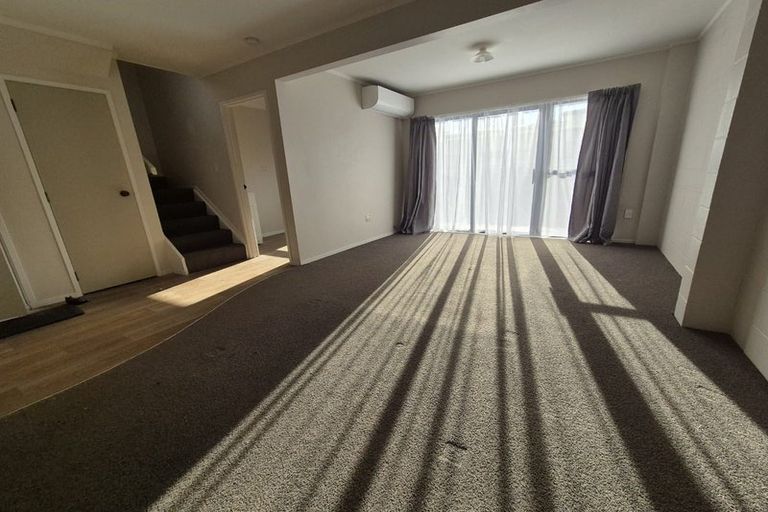 Photo of property in 14/19a Gray Avenue, Mangere East, Auckland, 2024