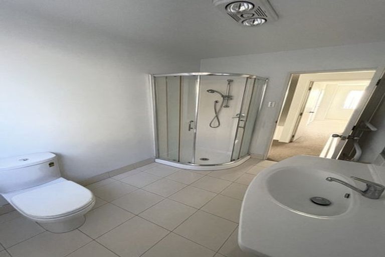 Photo of property in Albany Gardens, 23 Masons Road, Oteha, Auckland, 0632