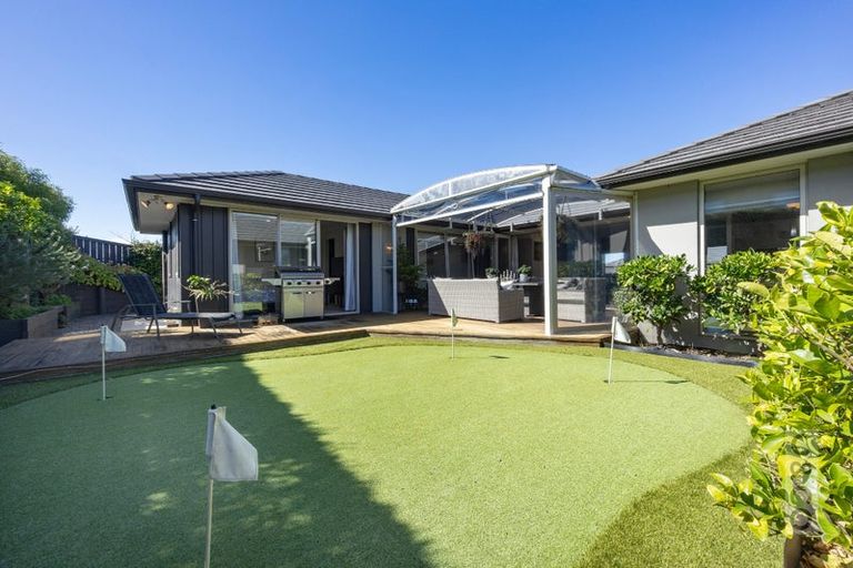 Photo of property in 11 Canoe Lane, Riverhead, 0820