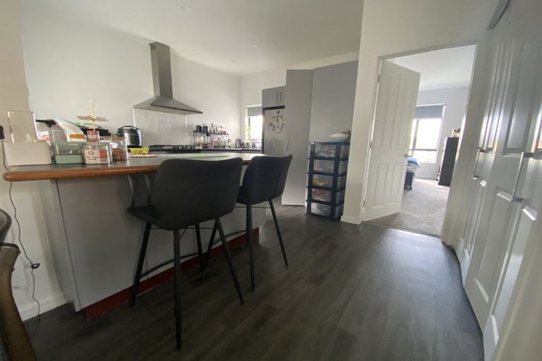 Photo of property in 6b Claverton Grove, Churton Park, Wellington, 6037