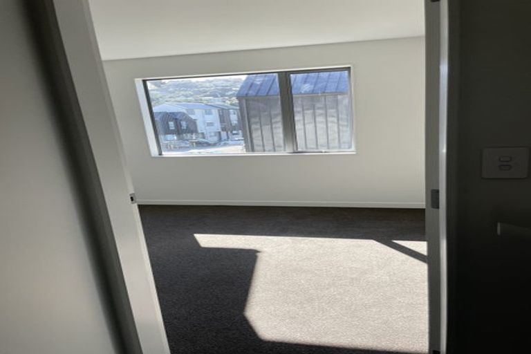 Photo of property in 23 John Street, Stokes Valley, Lower Hutt, 5019