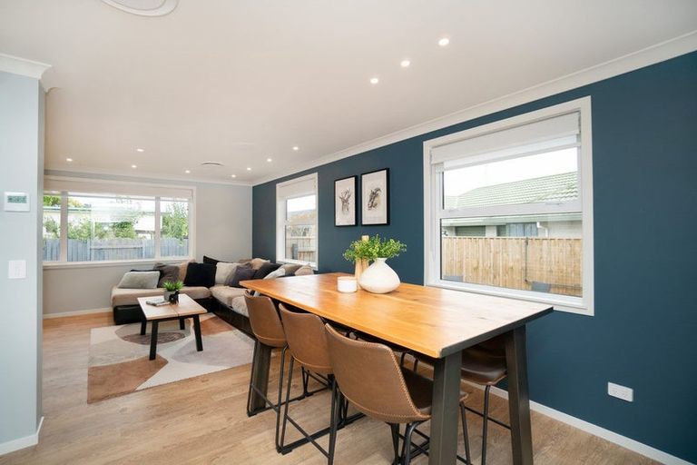 Photo of property in 7 Sovereign Court, West End, Palmerston North, 4410