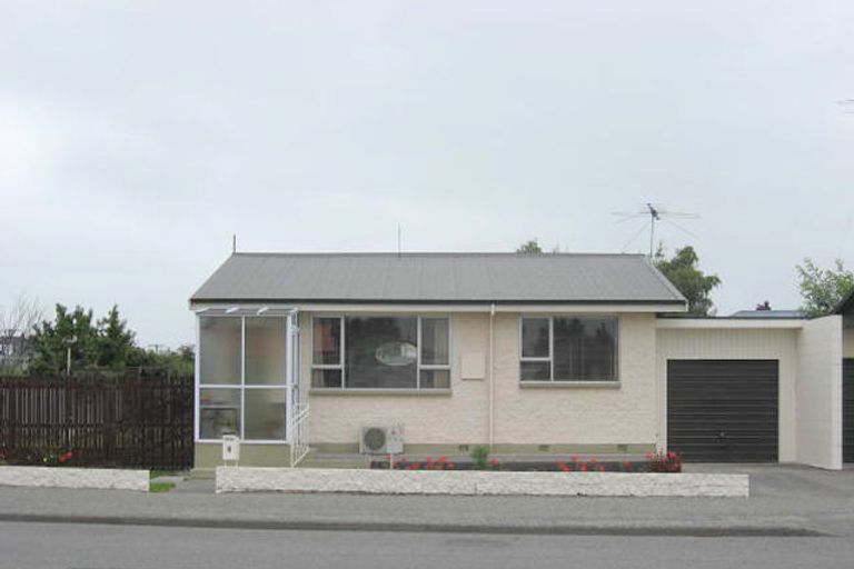 Photo of property in 6 Manchester Street, Tinwald, Ashburton, 7700