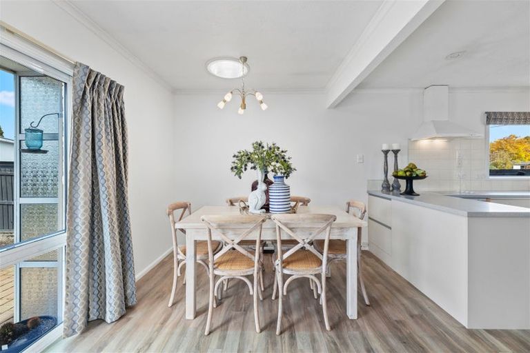 Photo of property in 92 Mooray Avenue, Bishopdale, Christchurch, 8053