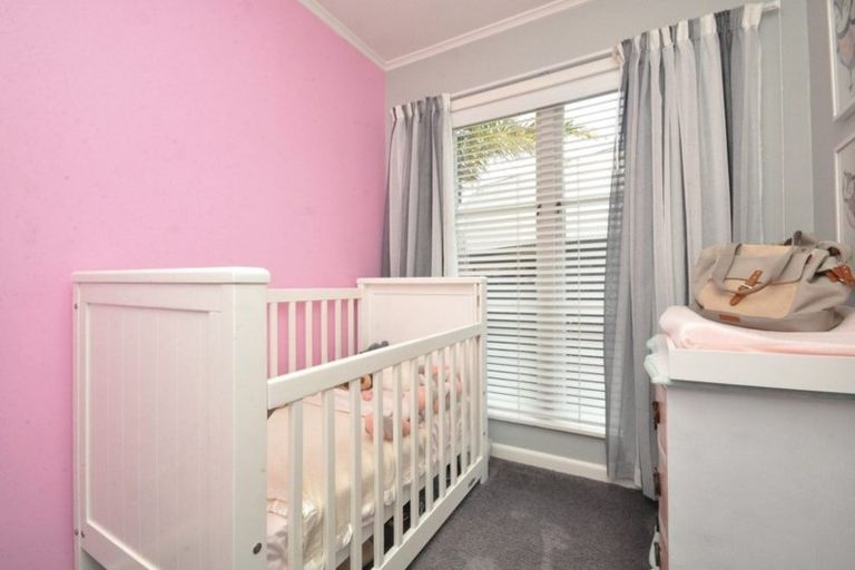 Photo of property in 41b Wallace Road, Mangere Bridge, Auckland, 2022