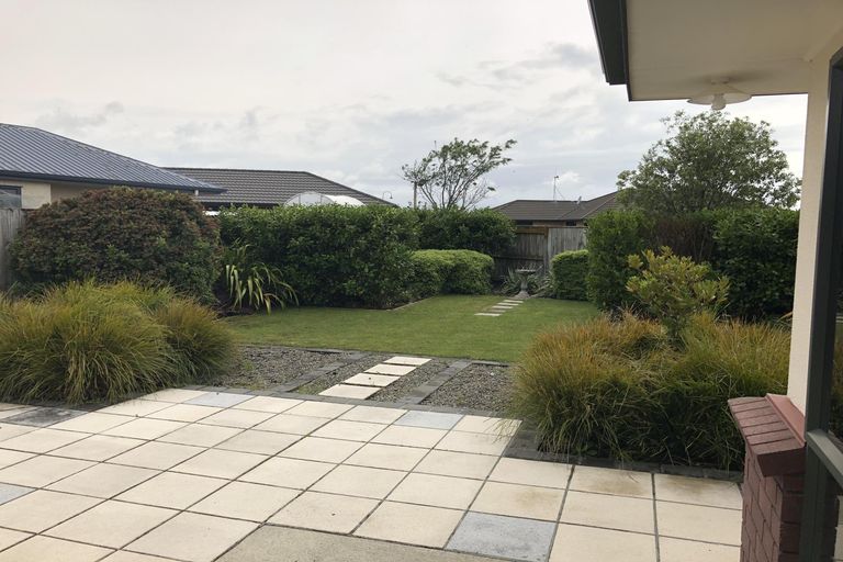 Photo of property in 115 Schnell Drive, Kelvin Grove, Palmerston North, 4414