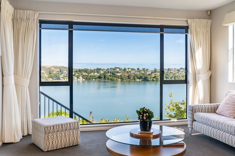 Photo of property in 14 Spinnaker Drive, Whitby, Porirua, 5024