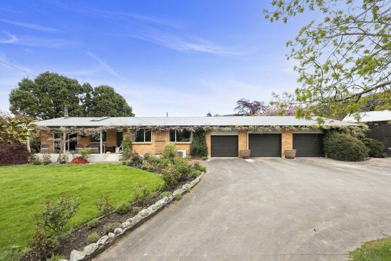 Photo of property in 170 Tirohanga Road, North Taieri, Mosgiel, 9092