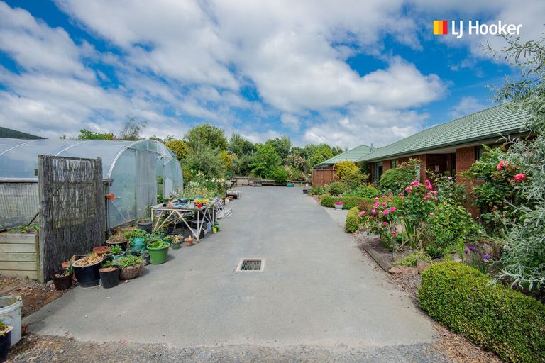 Photo of property in 756 Waihola Highway, Clarendon, Outram, 9073