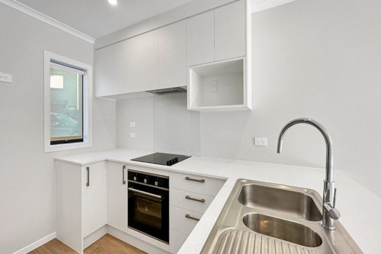 Photo of property in 2/125b Metcalfe Road, Ranui, Auckland, 0612
