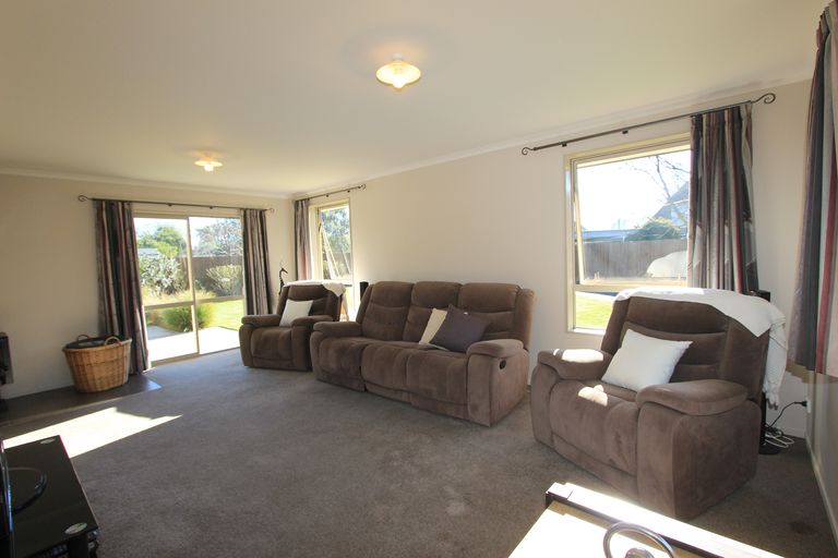 Photo of property in 16e Rousehill Street, Renwick, 7204